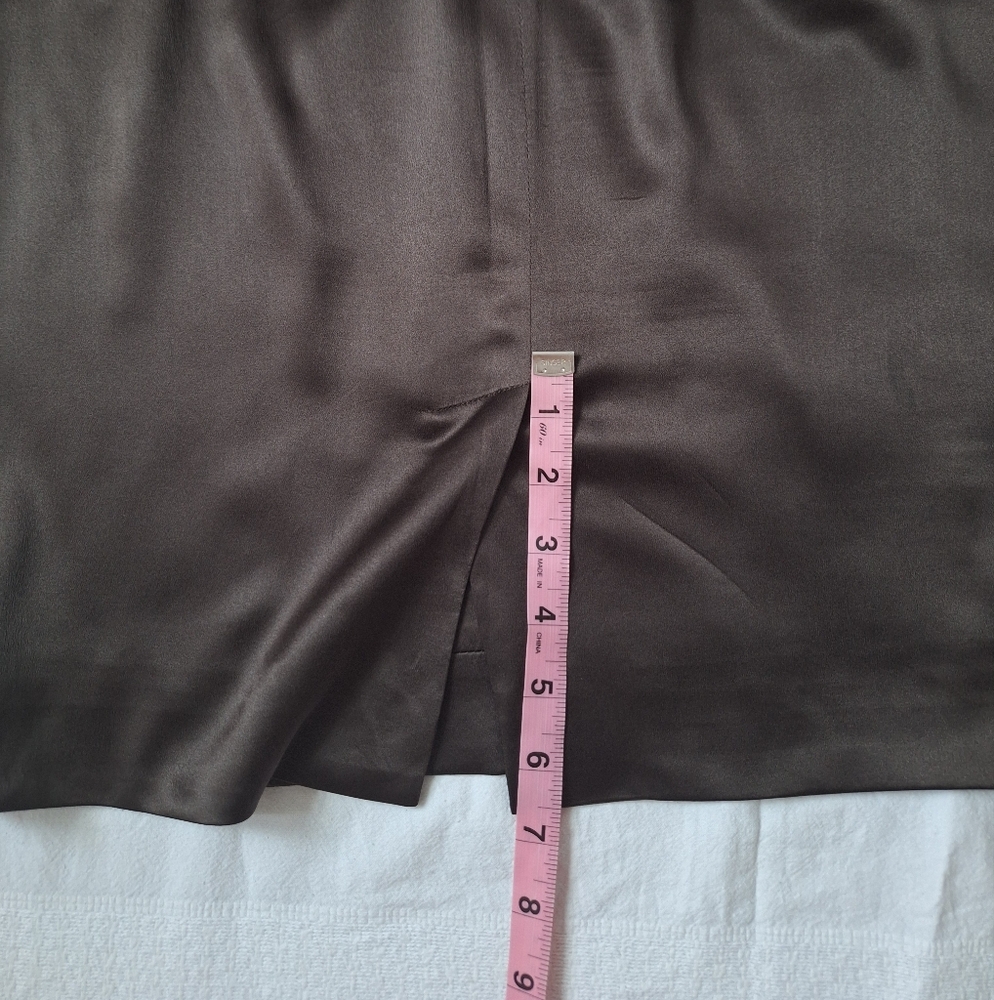 DOLCE& GABBANA Classic Black Pencil Skirt - Picture 8 of 10